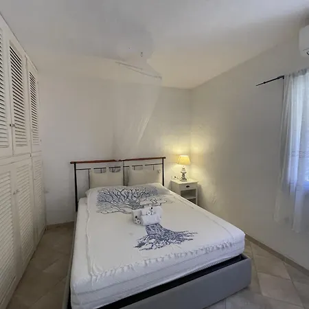 Punta Est - Trilo Bouganville 300m & Pool Apartment *
